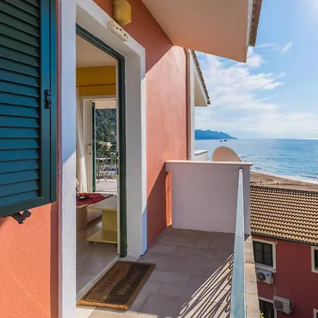 Panoramic Sea View 146 Apartment *